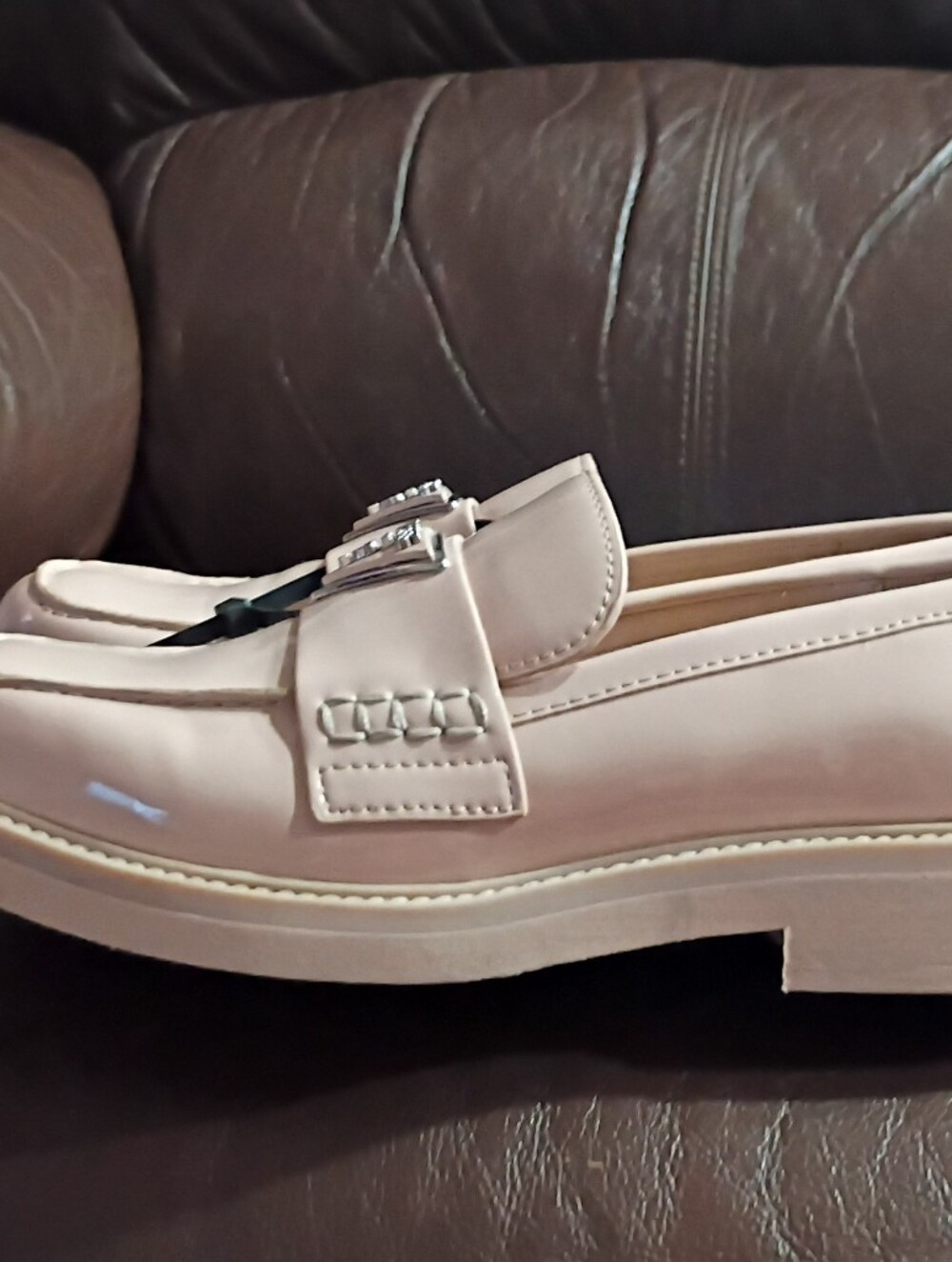 GUESS Patent Loafer in Light Pink
